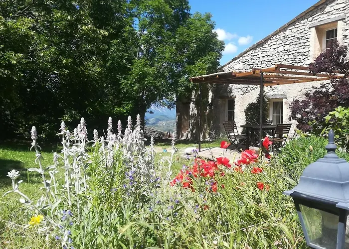 Malia - D'hotes & Bed & Breakfast Barret-de-Lioure