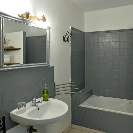 Malia - D'hotes & Bed & Breakfast Barret-de-Lioure