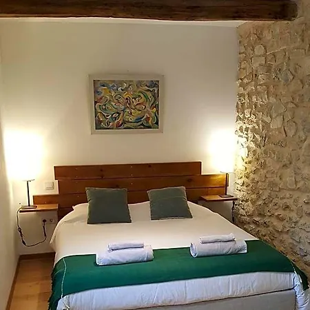 Malia - D'hotes & 3*